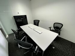 Singapore Land Tower (D1), Office #463743261